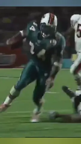 Ricky Williams was unstoppable in his first season with the Dolphins👁️👁️#nfl #sports #football #unstoppable #fyp #foru #foryou #footballhighlights