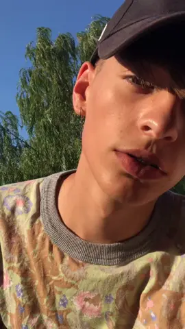Un privadito!! Os parece normal q sea la única persona de tiktok q no ha echo los 9 whoas de la canción de paulo??