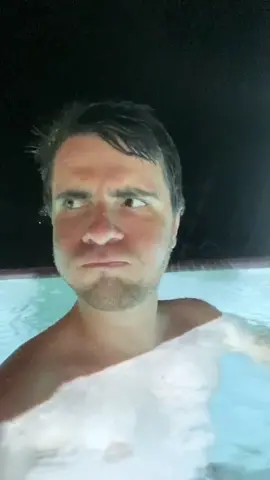 vos influenceurs ils vous disent pas toute la vérité sur leurs vacances des fois c’est éclaté
