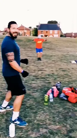 Dance like Liams Watching 🕺😂 #colchesterbootcamp #Fitness #fyp #Fitness #bepositive #gbbootcamp #uptownfunk