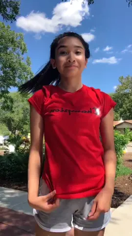 The mail person was there lmao and idk if he was looking #fyp #foryou #foryoupage #filipino #asian