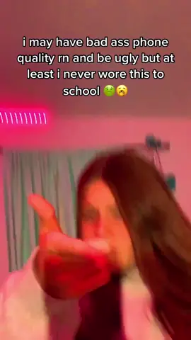 #ColorCustomizer imagine wearing that to school🤮 can’t relate #fyp #school #clothing #foryou #DIYFashion #CanYouWorkIt #ghetto