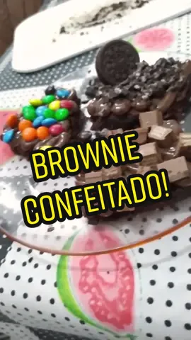 Brownie dos mais bonitinhos. #brownie #receita #gastronomia #TikTokComida #fy #fyp #paravocê