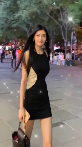 Take bag for me, will u?#fyp #beautiful #hotgirl #foryou #miss