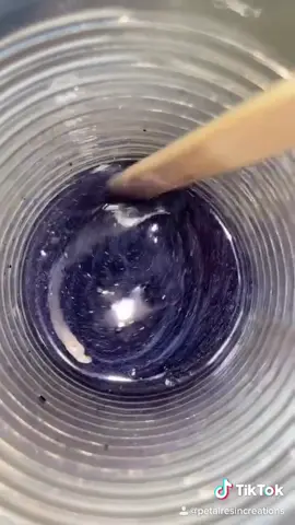 Space mode ✨ 🪐 so SATISFYING - we do so many different designs why don’t you treat yourself to a gorgeous custom trinket tray? 💕