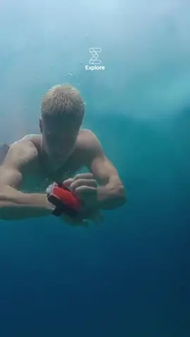 Kingii, un bracelet gonflable anti-noyade #innovation #gadget #whoa