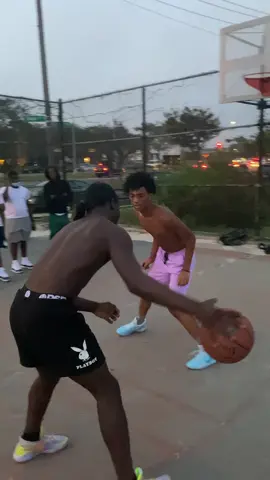 #fyp#foryou#viral#xyzbca#basketball hooping with the guys