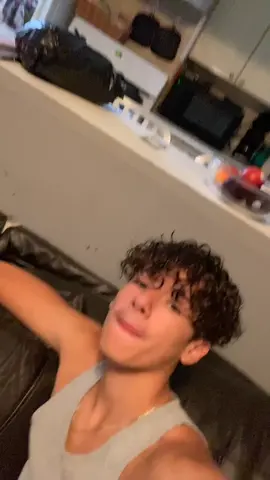 Lmao these transitions are fun😭