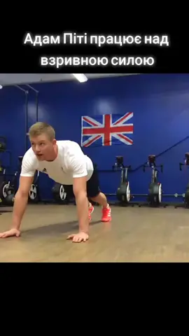 а вы работаете над взрывной силой?#swimming #тренировки #врек #хочуврекомендации #врекомендации #подпишись #плавание #чемпион #тренды #брас #рекорд