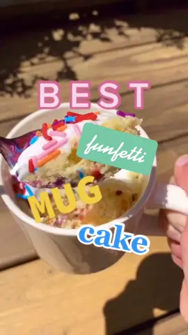 How many mugcakes equal one normal cake?😋🧁 #purewow #Teleport #stepintolove #ScienceFair #mugcake #EasyRecipes #funfetticake #foodhacks #foodtip #fy