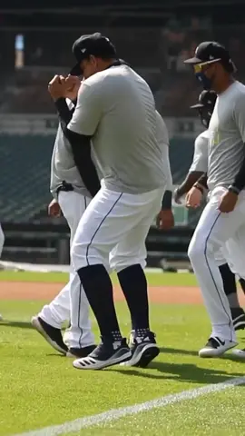 The vlog is back like it never left. 😈 #baseballlife #baseball #fyp #Vlog #PlayBall