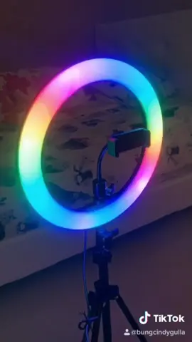 Ringlight harga 200rb-an aja check! belinya @tokopedia  dong pastinya#TokopediaHaul #Ad