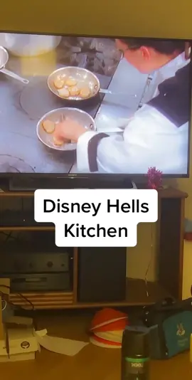 NoN sTiCk!!!! 😂 #fyp #foryou  #hellskitchen #disney