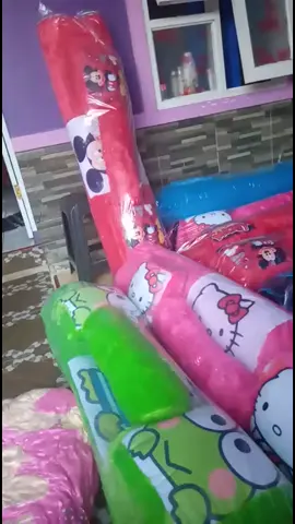 ngabisin stok surpet karakter uk 140×180 dari harga 300rbu jdi harga 200rbu yg minat lanjut wa 089636394233