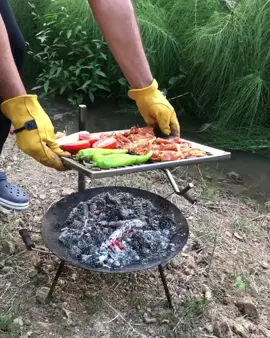 Who would love to have this grill ? #grill #grilling #campingfood #camping #tiktokchef #chef #campfire #fyp #foryou #foryoupage