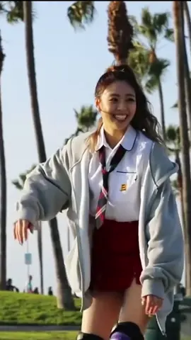 #JYPTOK JYP 오디션도 TikTok에서~ 🤗💕 #ITZY #유나 #운동 #스케이트보드 JYPTOK예시영상