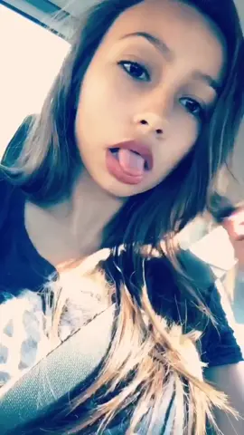 this video was me in 7th grade...wtf..😳