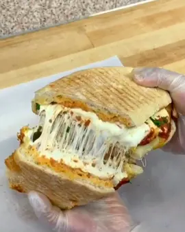 @Banastore in ig #favoriterecipe #EasyRecipes #tiktokrecipe #foryoupage #food #nutella #cheese #chesseburger