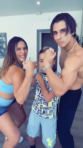 Who’s stronger ? @cyrusdobre @royaltyfamily #viral #fyp