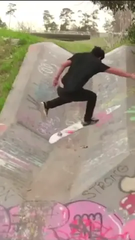 @jasonparksucks 🛹 filmed by Steven Page #skate #Skateboarding #sk8