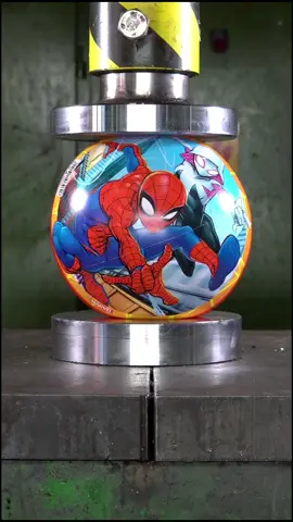 The third one is crazy! 😱🤯 #asmrcrush #oddlysatisfying #ratingcrushes #hydraulicpress #satisfying #bowling #jawbreaker