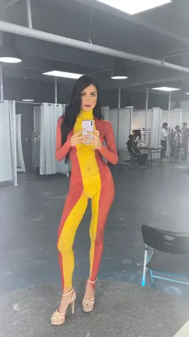 Ella es #reggaetonerachallenge #video #viral  #fyp @anuel #foryoupage
