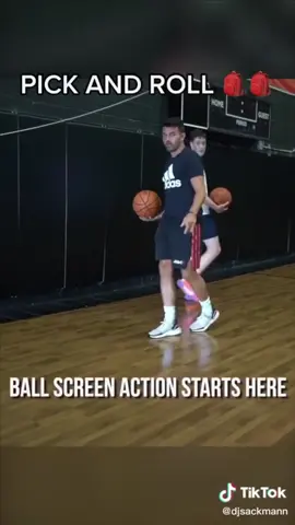 Rejecting the screen with @djsackmann #basketball #hoopstudy #training #workout