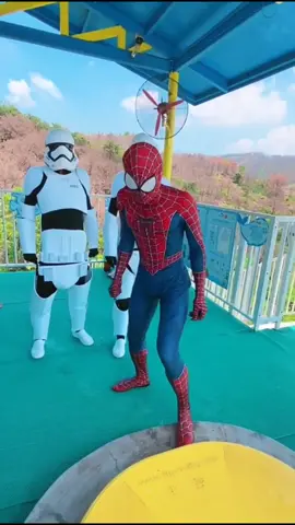 😎😎#waterslide #waterpark #spiderman #funny #cool #Summer #fyp