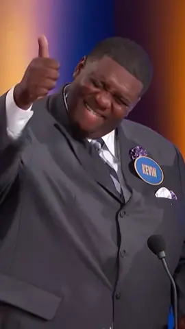 Tell me the last thing you stuck your finger in... 😎👀🤣 #familyfeud #steveharvey