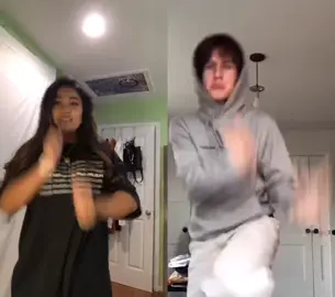 #duet with @stuberryblue this dance lowkey hits different 😭