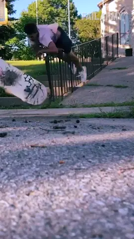 You can feel the pain through the screen 😩 #FailArmy #skateboard #bail