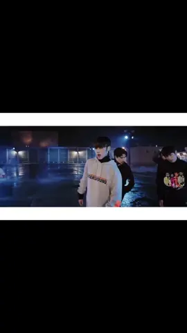 i talk about this song every other day i swear #fyp #foryou #foryourpage #theboyz #theb #deobi #theboyznoair #noairtheboyz #theboyzdeobi #sunwoo #eric
