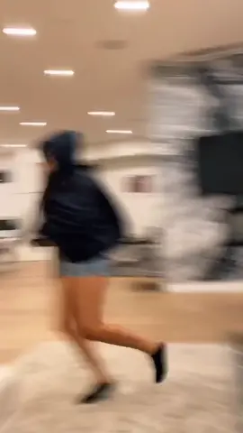 i was just trynna give 100% energy and it didn’t work out😶 @thevaultla