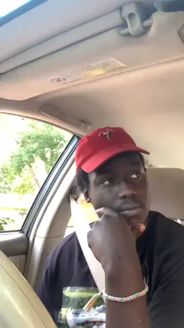 The birds work for the bourgeoisie. Tell me I’m wrong you’ll end up like the bird #foryou #fyp #viral #trend #foryoupage #birdy #vibin #TodayILearned