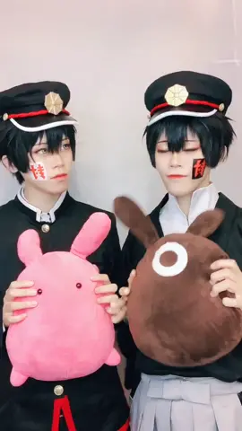 今天加班 🥺 訊息一樣晚點回覆 ⋯ 花子：@hitsuhane_cos #地縛少年花子くん #地縛少年花子くんコスプレ #jibakushounenhanakokun #角色扮演 #cosplay #柚木つかさ #柚木あまね #コスプレイヤー #コスプレ #地縛少年花子君