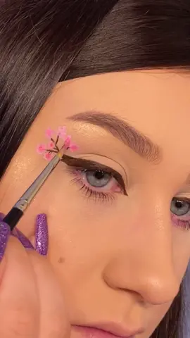 Tutorial for the blossom look you all enjoyed the other day ☺️✨ #blossom #drawmeamakeuplook #makeupdesign