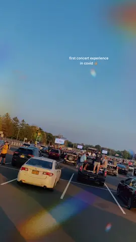 I just wanna feel #emo #fyp #shredwithbillandted #thefrontbottoms #drivein #concert #covid #foryoupage