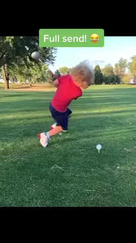 ⛳️ it’s amazing the ball stayed on the tee! 😭😂 #golf #golfer #golfshot #golftiktok #sports #fyp #foryoupage #sport