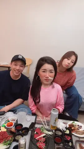 #짠짠짠  @ohmylia37 @hkyul      같이 한다며?😑😑😑