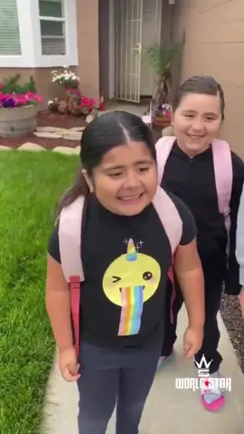 “Everybody go to class!” 😩📚😂(IG: @elgordomamon) #backtoschool #homeschool #ShowAndTell