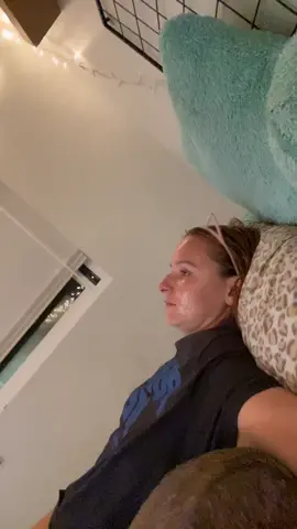 i looked into a butthole tonight