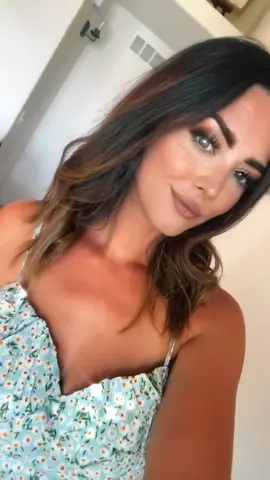 Who can’t do makeup?! Follow my ig for tutorials and giveaways  @lace0503 #WelcomeWeek #makeup #whocantdomakeup #beforeandafterchallenge #mua #pretty