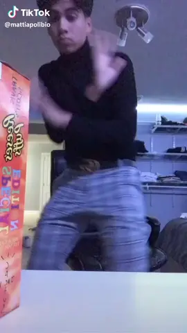 THROWBACK @mattiapolibio #WelcomeWeek #AirheadsDitchChallenge  #yessir #foryoupage #foryourpage #mattia #fyp #mattiapolibio #reesespuffs #musically #t