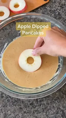 Making apple dipped pancakes with goodies from my Thrive Market box! Get discounted prices with link in bio. #thrivemarketpartner #thrivemarketshelfie