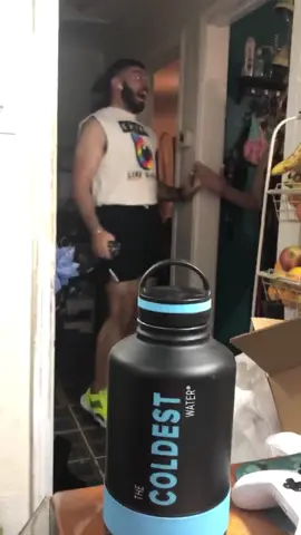 @thecoldestwater #thecoldestwater #fyp #trending #scarecamsam #scarecam