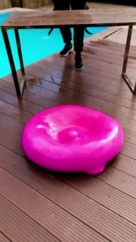 Watch the video to the end and enjoy 😌 #experiment #slowmo #satisfying #balloon