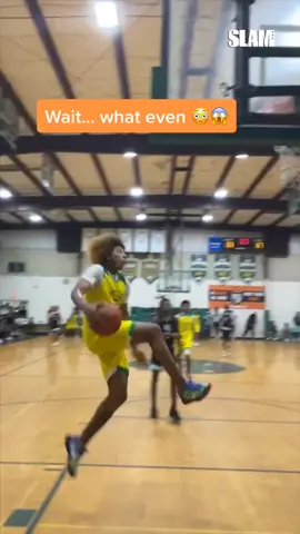 JD almost had the DUNK OF THE SUMMER‼️😳😳 #slamhs #basketball #aau #atlanta #jddavison #jddavidson #hshoops