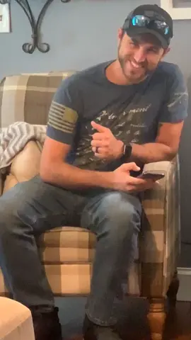 Sending a dirty text in front of family #fyp #foryou #marriedlife #copsoftiktok #husbandsoftiktok #TikTokFashionMonth #AdultMoney #funny #LEOwife