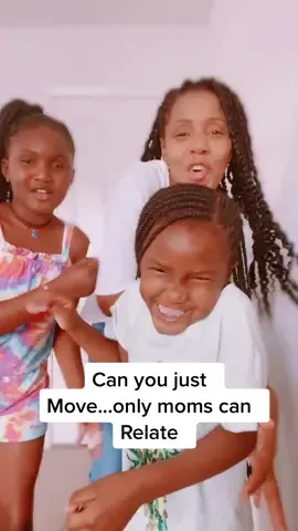 all you mamas out there hit that ❤️ if you can relate￼🤣 #momswhotiktok #kardashian #parentsoftiktok #canyoumove #over30moms #funny