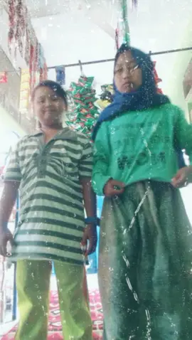 sekedar ngehilangin ke GBT an aja😅😅